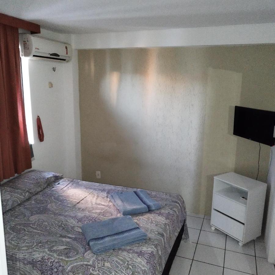 Cond Costa Do Sol Com Piscina Apartment ฟอร์ตาเลซา ภายนอก รูปภาพ